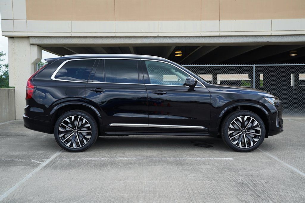 New 2026 Volvo XC90 B5 Plus 7-Seater SUV