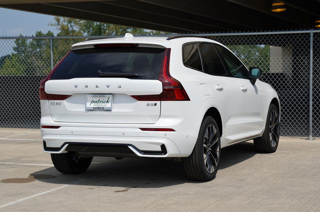 New 2026 Volvo XC60 B5 Plus SUV