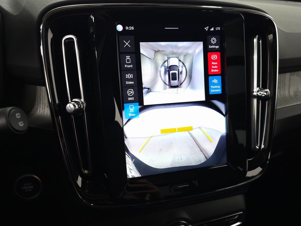 2026 Volvo XC40 Plus - Photo 20