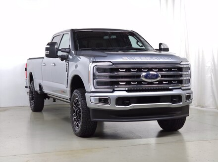 2023 Ford F-350 Platinum Truck Crew Cab