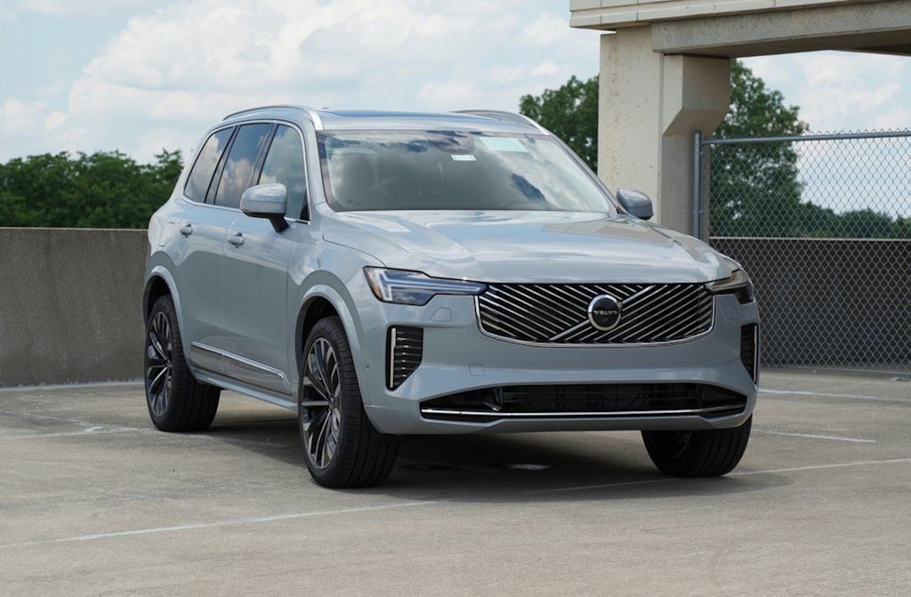 New 2026 Volvo XC90 B6 Plus 7-Seater SUV
