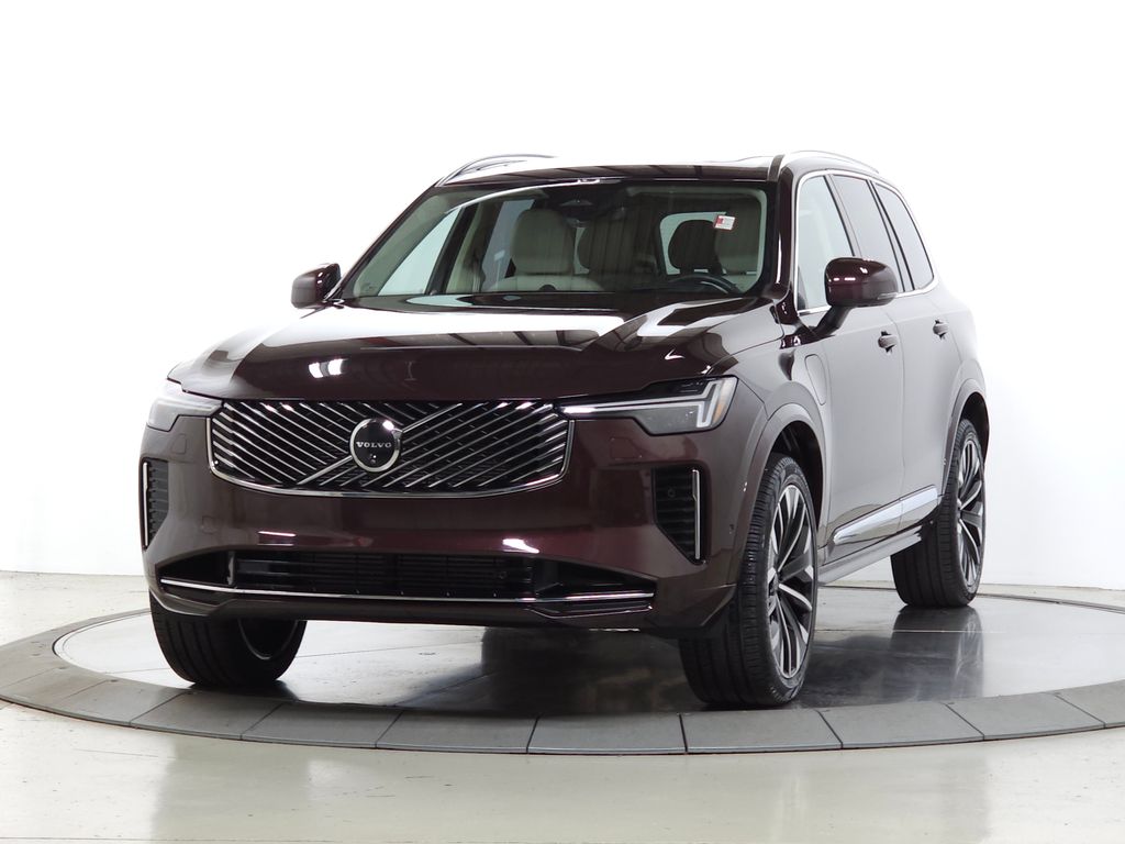 Certified 2025 Volvo XC90 Plug-In Hybrid T8 Ultra SUV