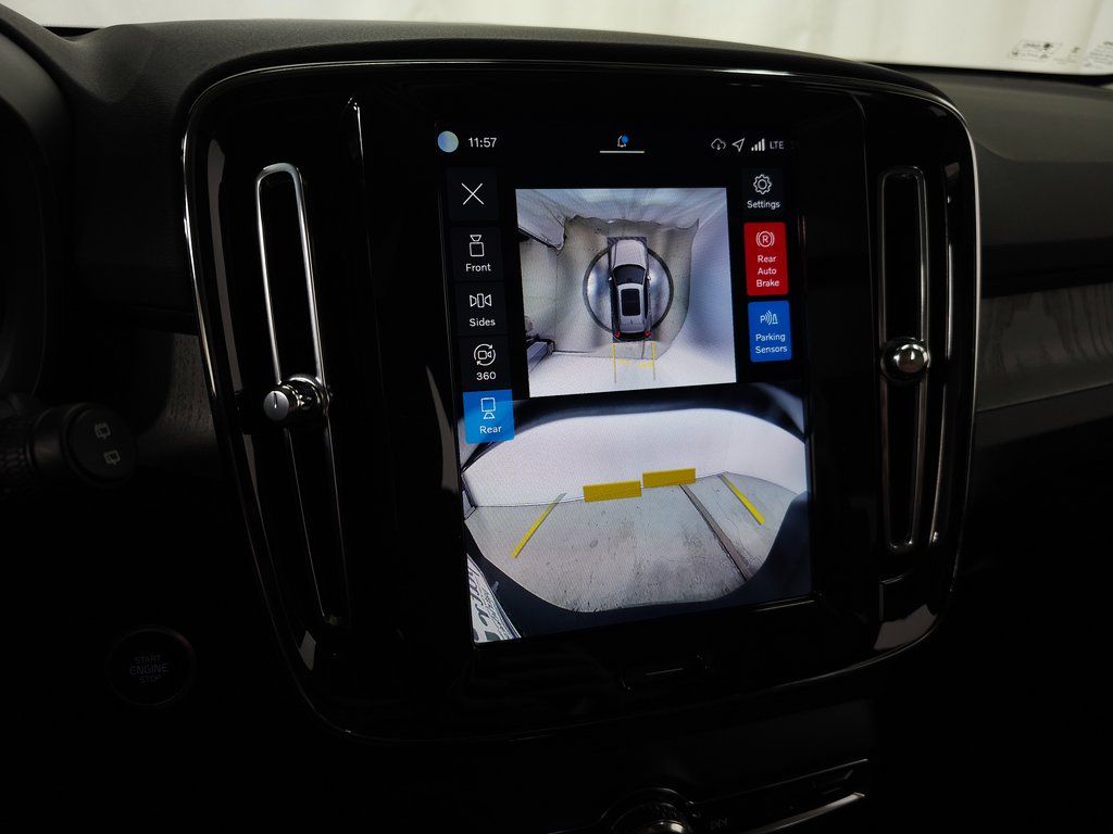 2026 Volvo XC40 Ultra - Photo 22