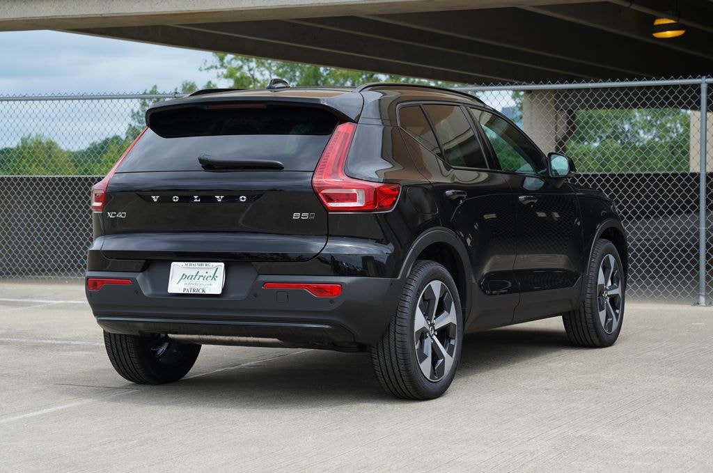 New 2026 Volvo XC40 B5 Plus SUV