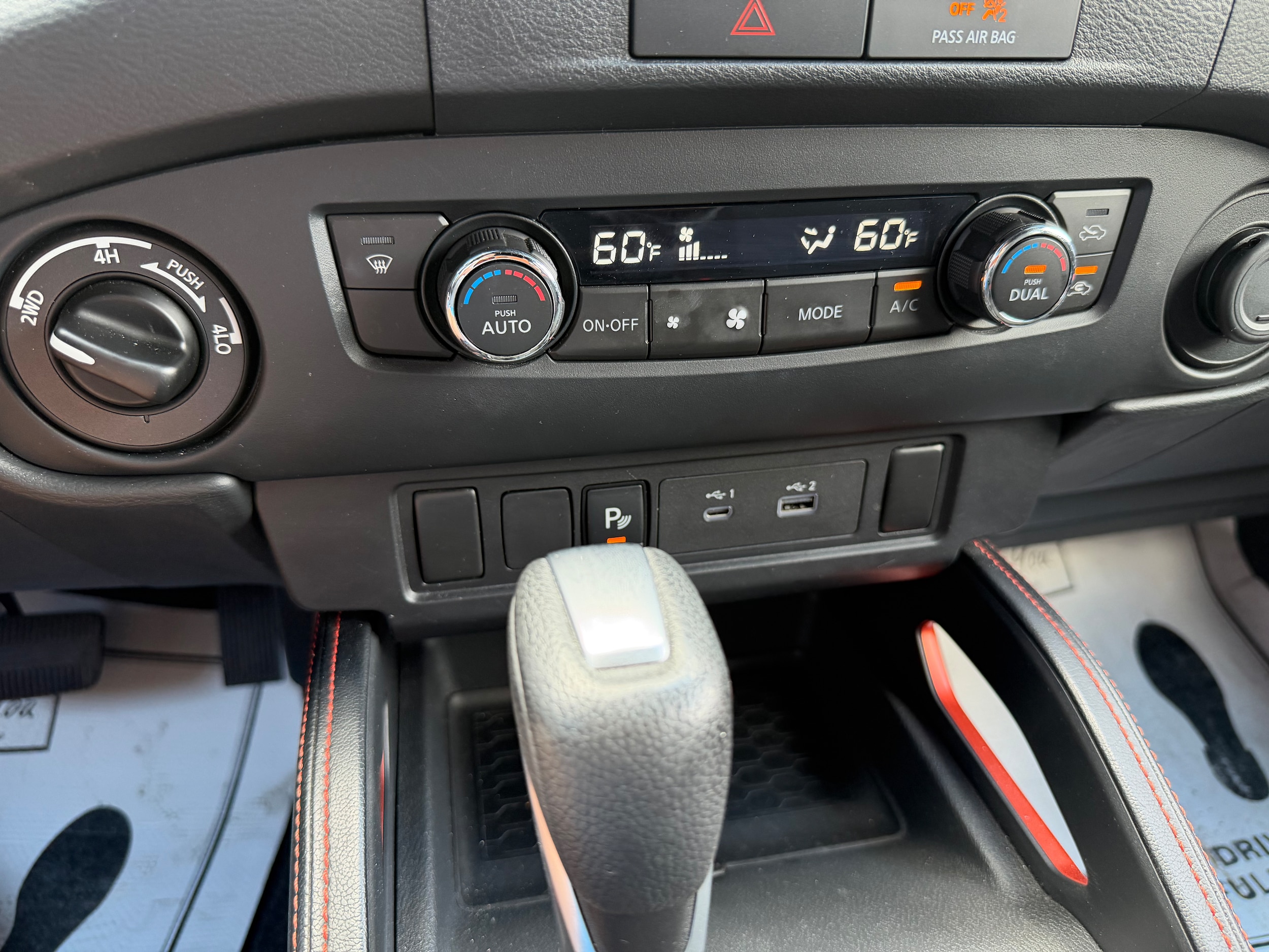 2022 Nissan Frontier PRO-4X - Photo 14