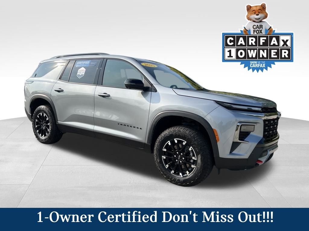Used 2025 Chevrolet Traverse Z71 SUV