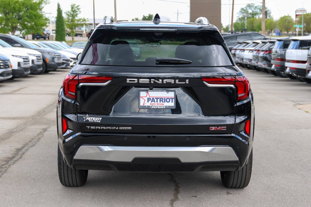 New 2026 GMC Terrain Denali SUV