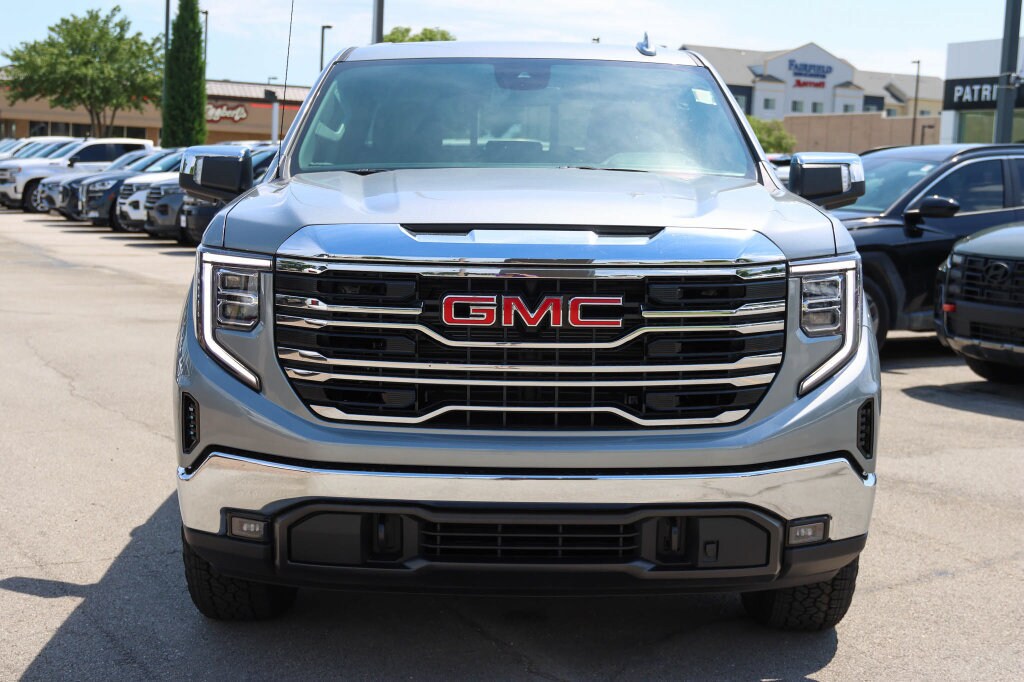 New 2026 GMC Sierra 1500 SLT Truck