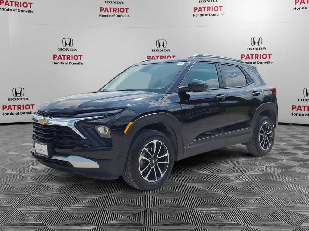 Used 2025 Chevrolet Trailblazer LT SUV