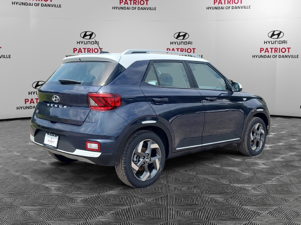 Used 2026 Hyundai Venue SEL SUV