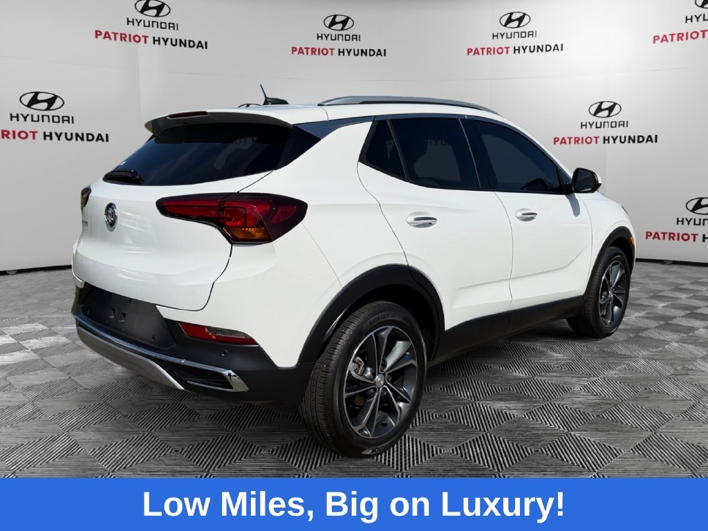 Used 2022 Buick Encore GX Essence SUV