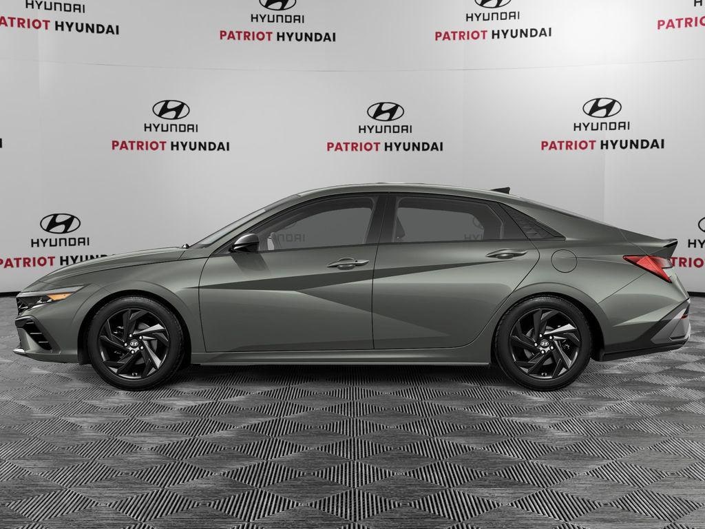 New 2026 Hyundai Elantra SEL Sport Sedan