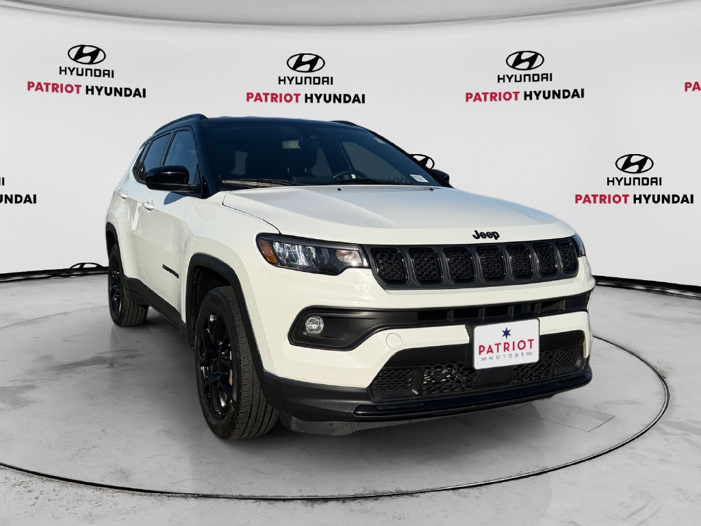 2023 Jeep Compass Altitude