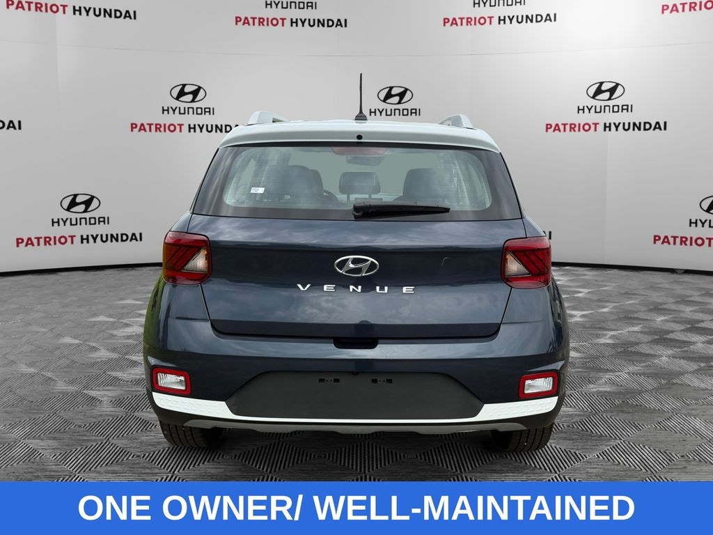 Used 2023 Hyundai Venue Limited SUV