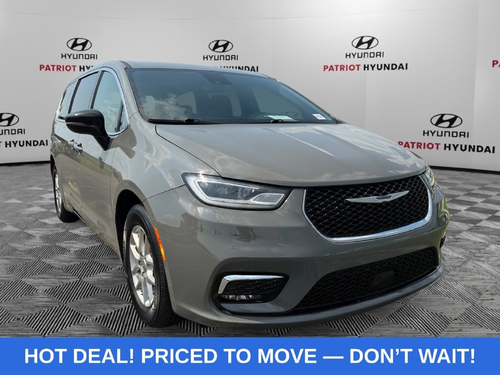 2025 Chrysler Pacifica