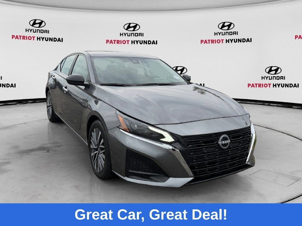 2025 Nissan Altima