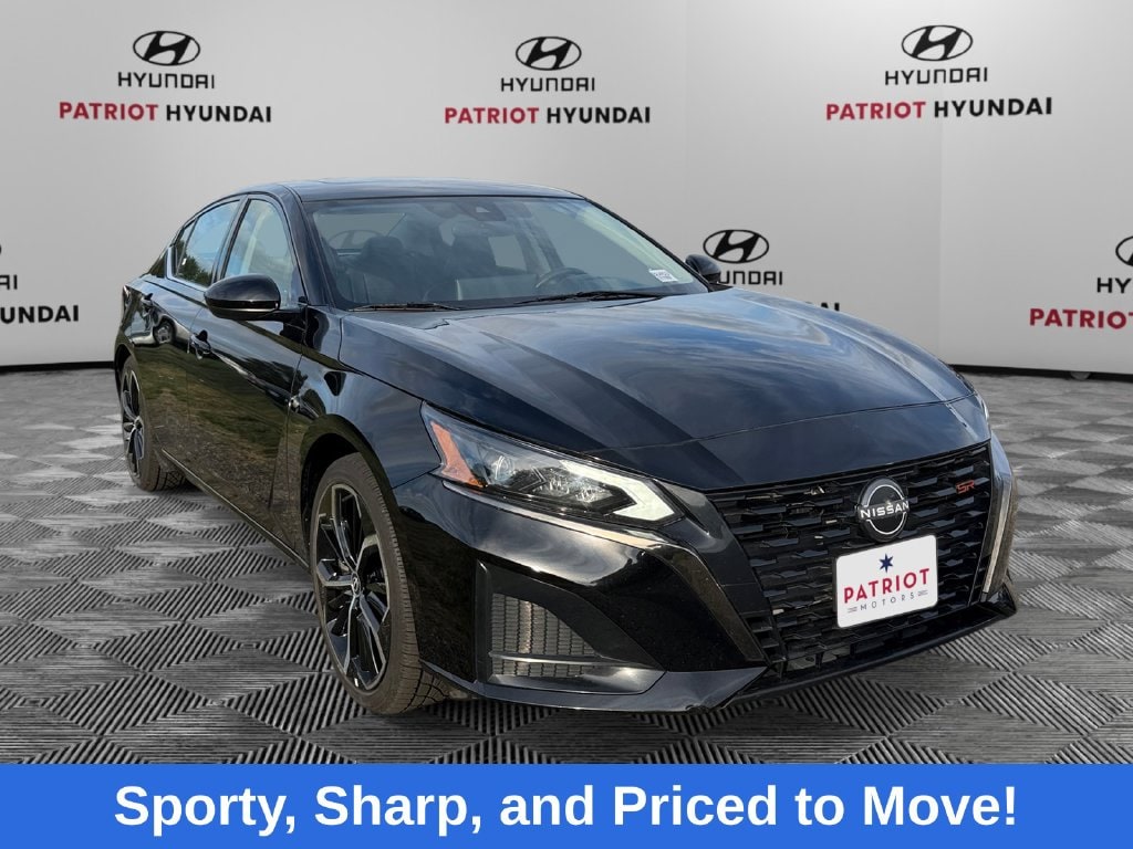 2024 Nissan Altima SR