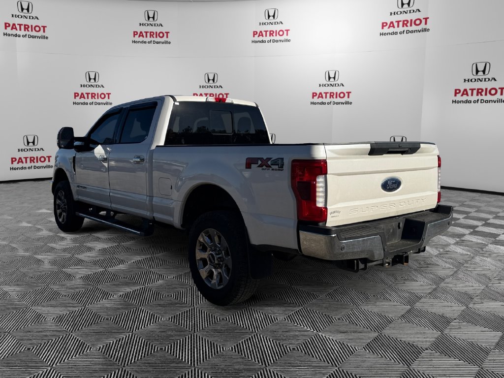 Used 2019 Ford F-250SD Lariat Truck