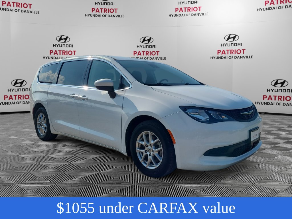 2023 Chrysler Voyager