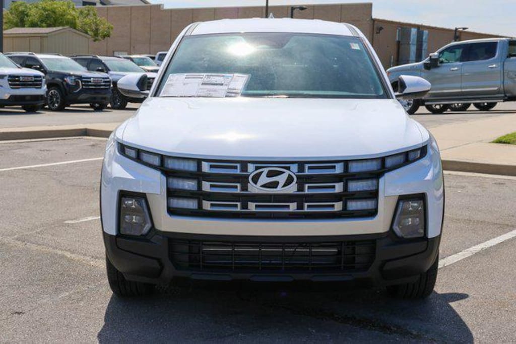New 2026 Hyundai Santa Cruz SE FWD Truck Crew Cab