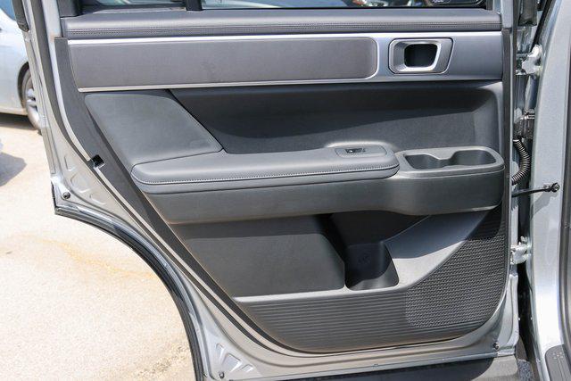 2026 Hyundai Santa Fe SEL - Photo 12