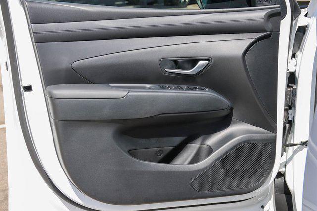 2026 Hyundai Santa Cruz SE - Photo 8
