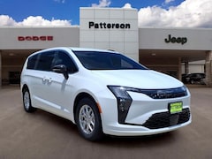 2027 Chrysler Pacifica SELECT Passenger Van