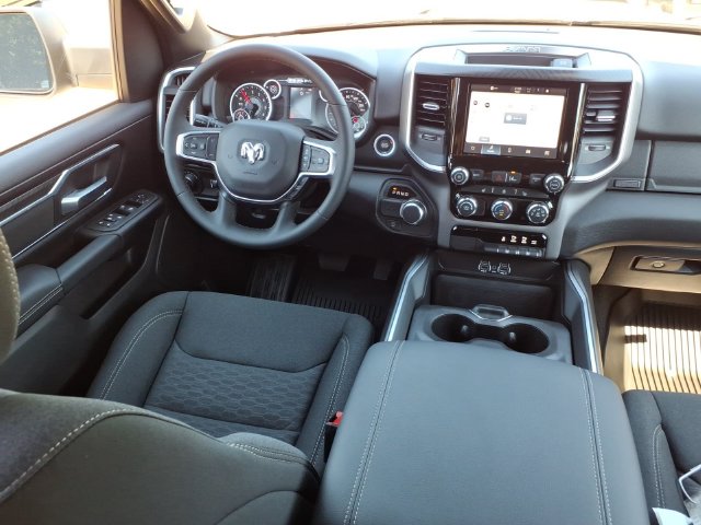 New 2027 Ram 1500 LONE STAR CREW CAB 4X2 5'7 BOX Pickup