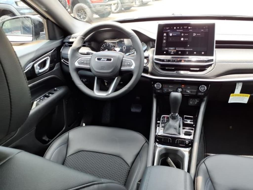 New 2026 Jeep Compass LATITUDE ALTITUDE 4X4 Sport Utility
