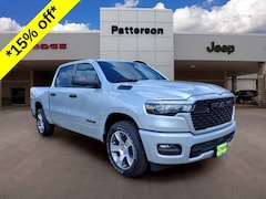 2026 Ram 1500 EXPRESS CREW CAB 4X2 5'7 BOX Pickup