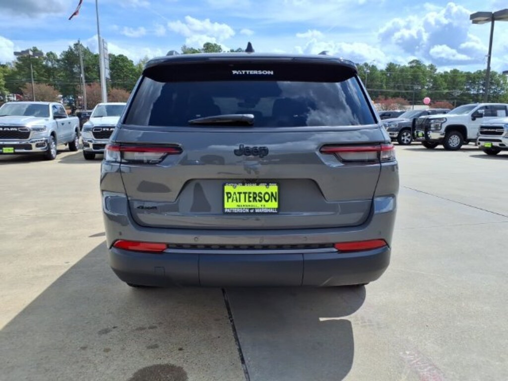 New 2027 Jeep Grand Cherokee L LAREDO ALTITUDE 4X4 Sport Utility