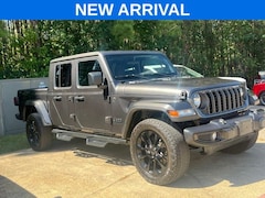 2024 Jeep Gladiator Sport Truck Crew Cab