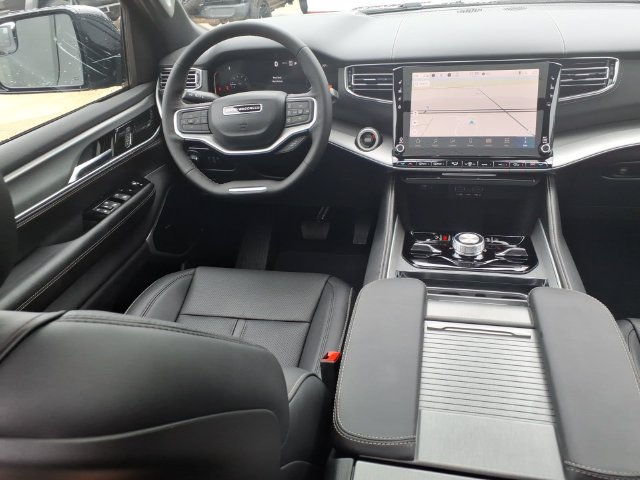New 2026 Jeep Grand Wagoneer L LIMITED RESERVE 4X4 Sport Utility