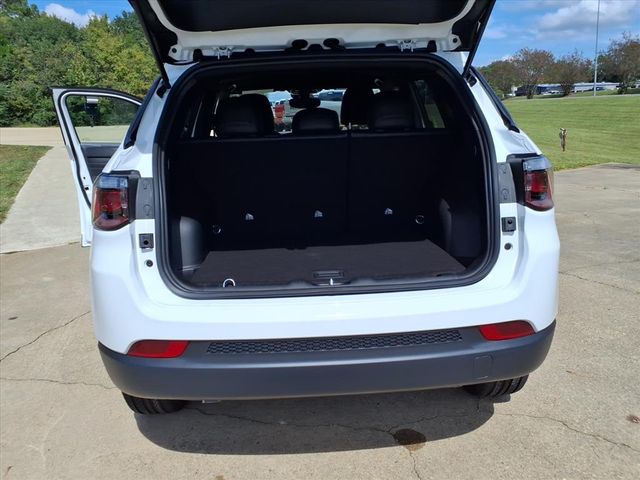2026 Jeep Compass Latitude Altitude - Photo 17