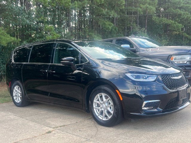 2025 Chrysler Pacifica