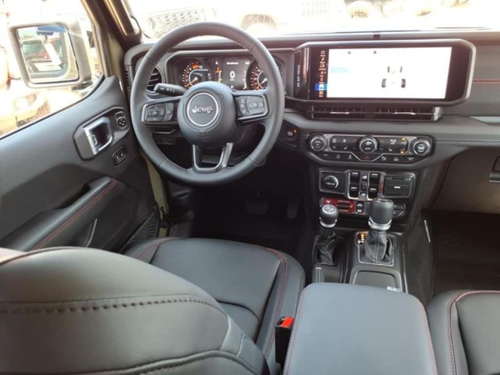 New 2026 Jeep Wrangler 4-DOOR RUBICON X Sport Utility