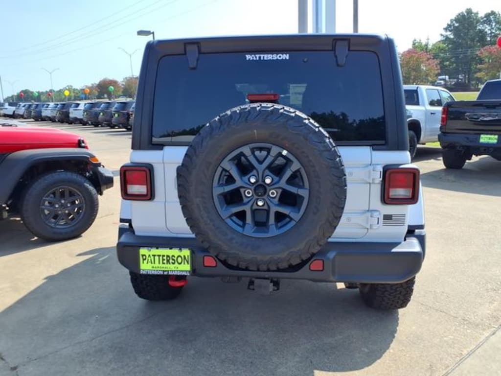 New 2026 Jeep Wrangler 4-Door Sport Sport Utility