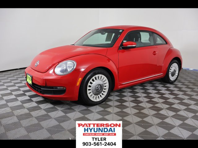 Used 2014 Volkswagen Beetle 2.5L Hatchback