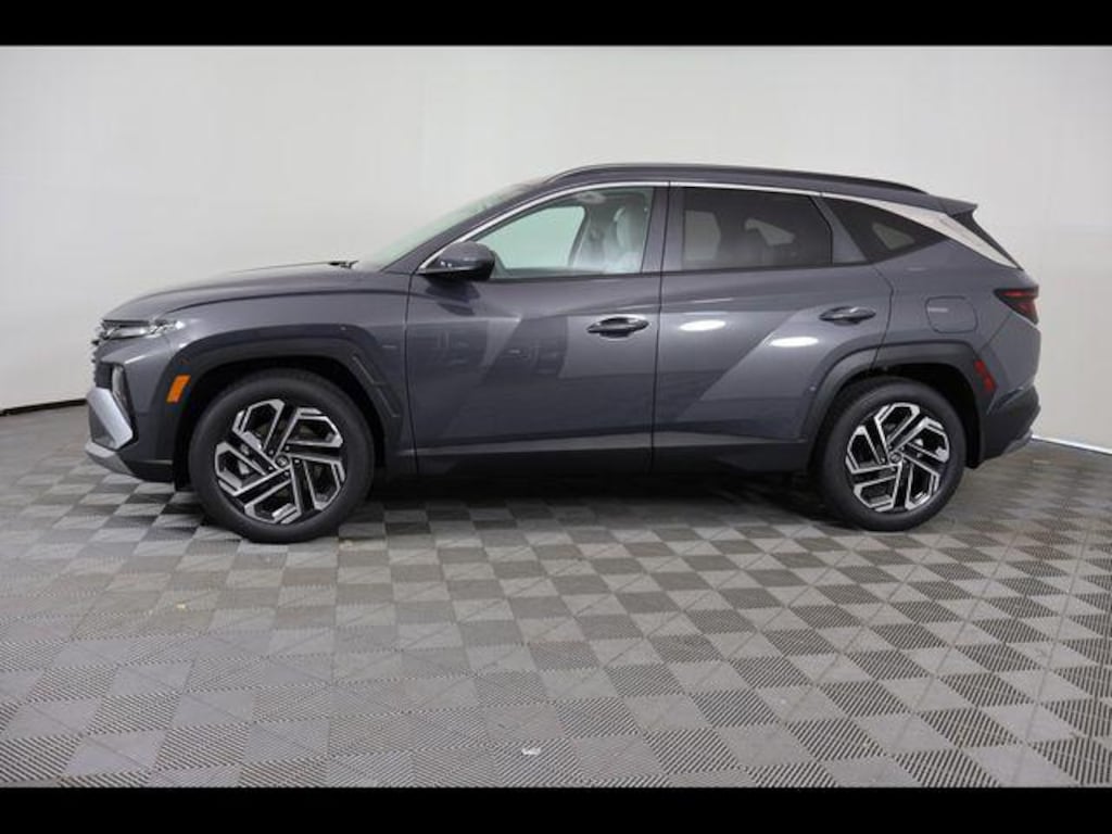New 2026 Hyundai Tucson SEL Plus FWD SUV