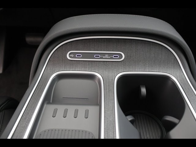 2026 Hyundai Palisade Limited - Photo 13