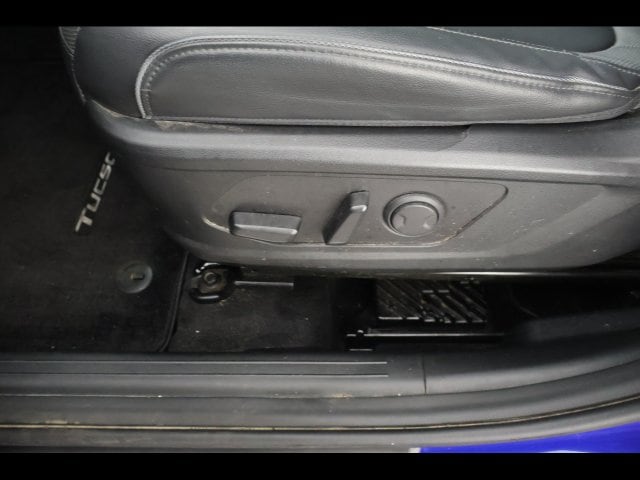 2022 Hyundai Tucson Limited - Photo 16