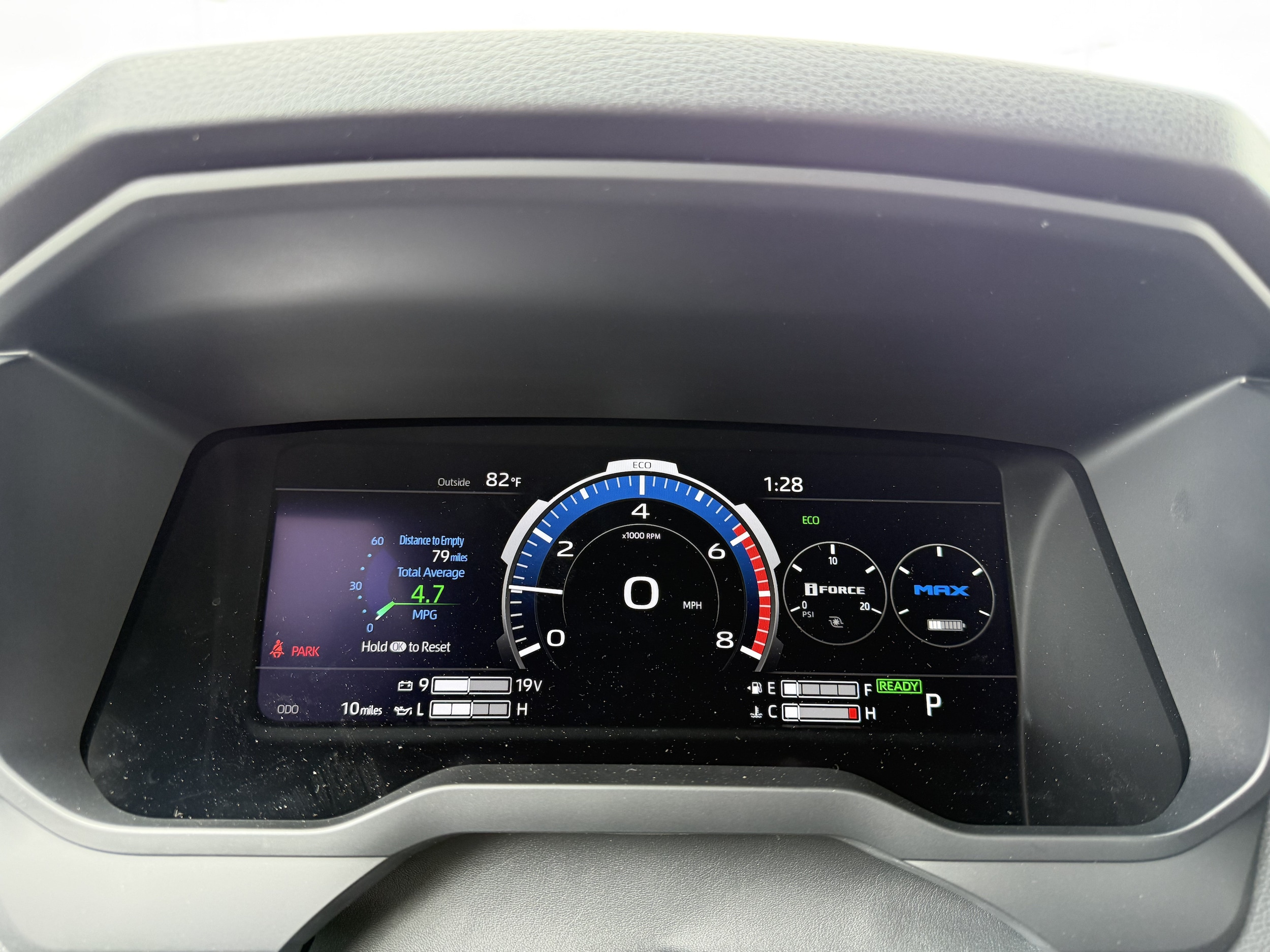 2026 Toyota Tundra Limited - Photo 19
