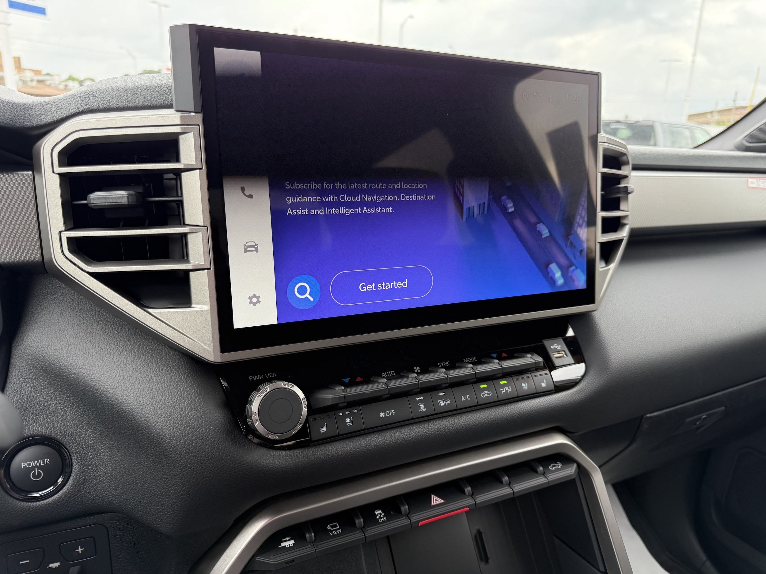2026 Toyota Tundra Limited - Photo 15