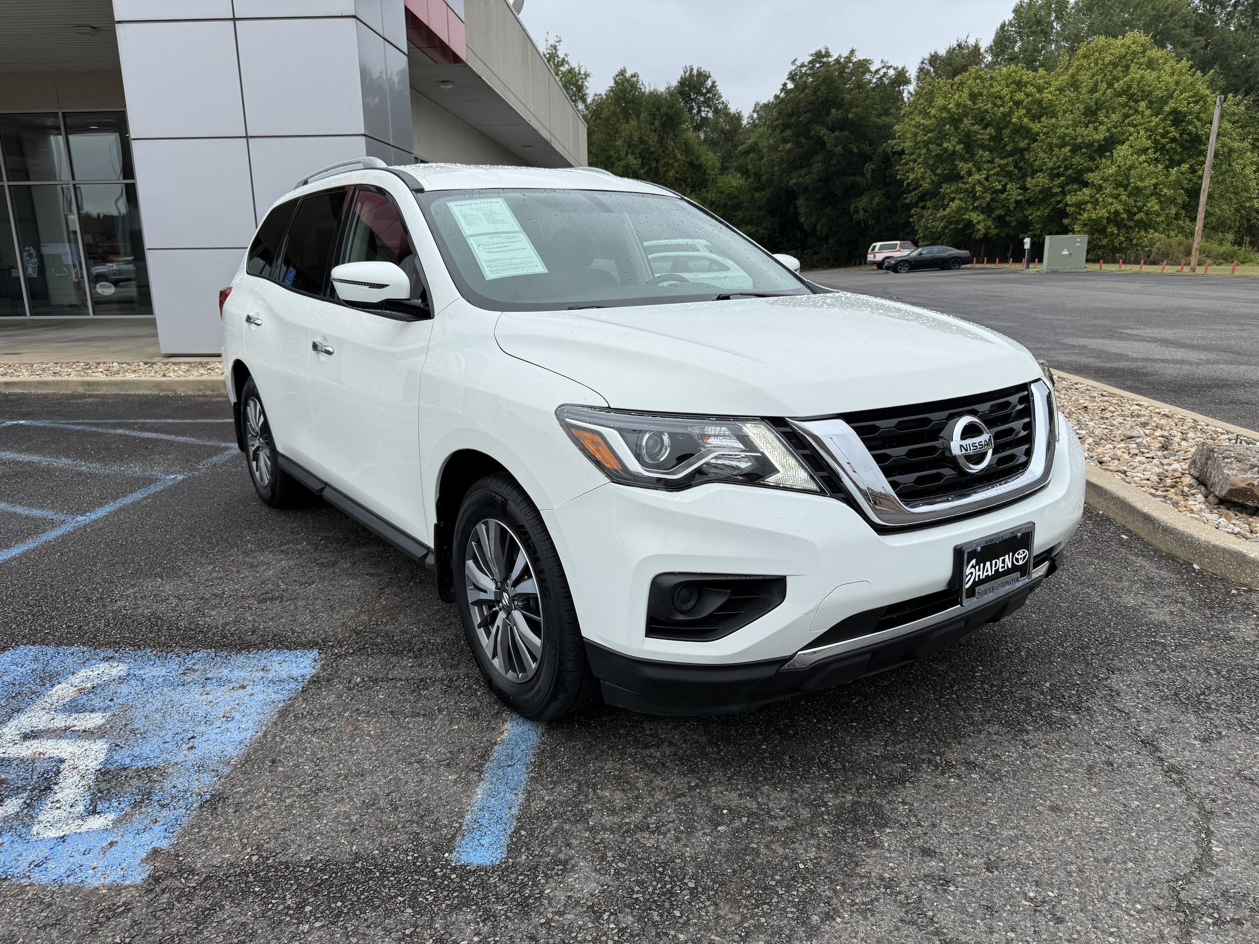 2019 Nissan Pathfinder S