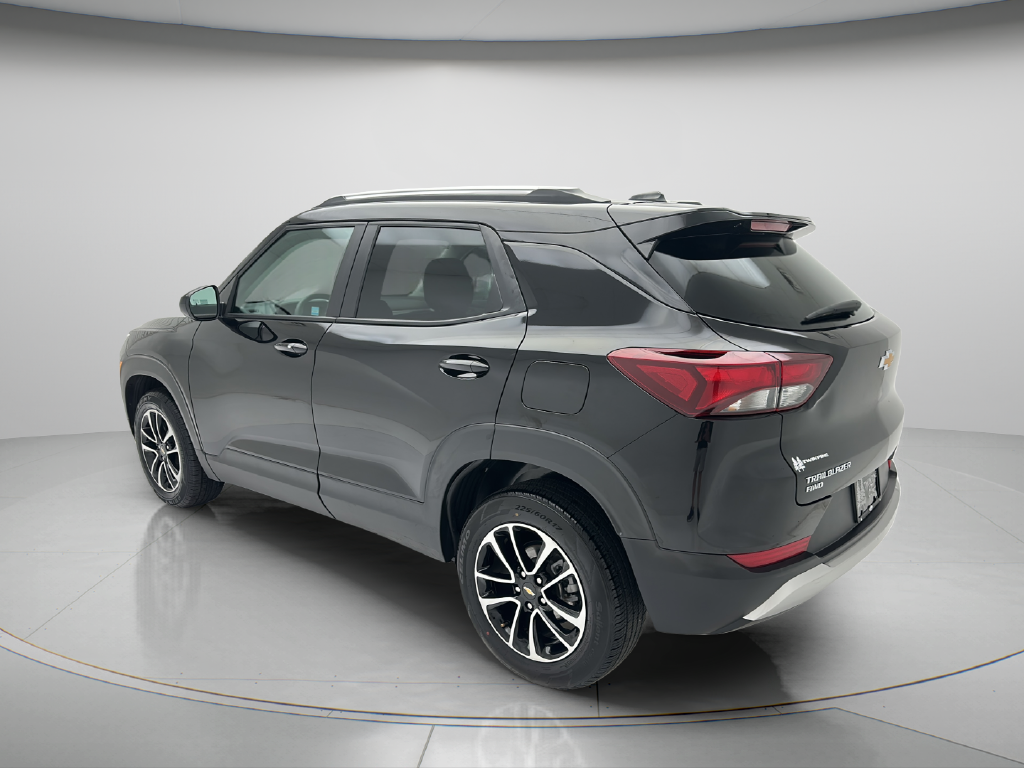 Used 2025 Chevrolet
