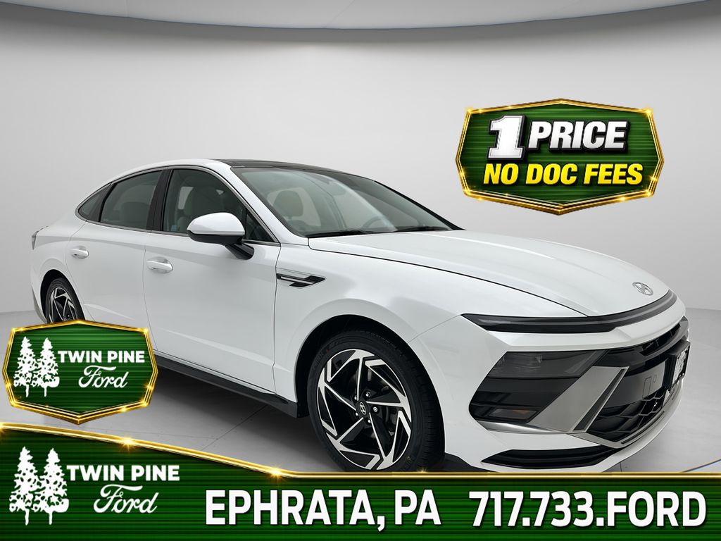 Used 2024 Hyundai Sonata SEL Sedan