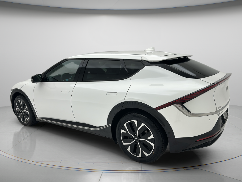 Used 2024 Kia