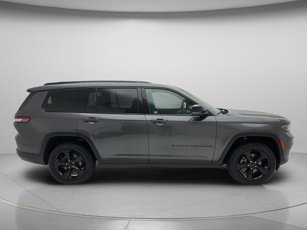Used 2023 Jeep Grand Cherokee L Altitude SUV