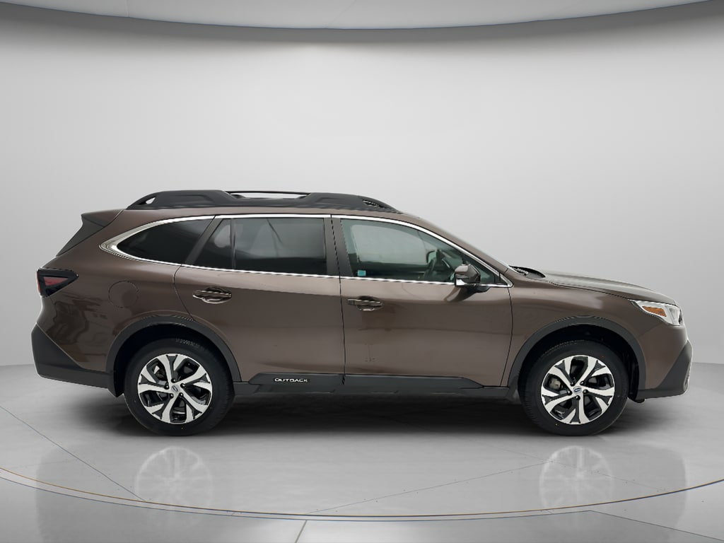 Used 2022 Subaru Outback Limited SUV