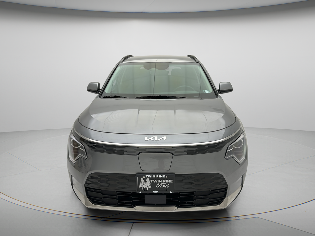 Used 2024 Kia Niro EV Wind SUV